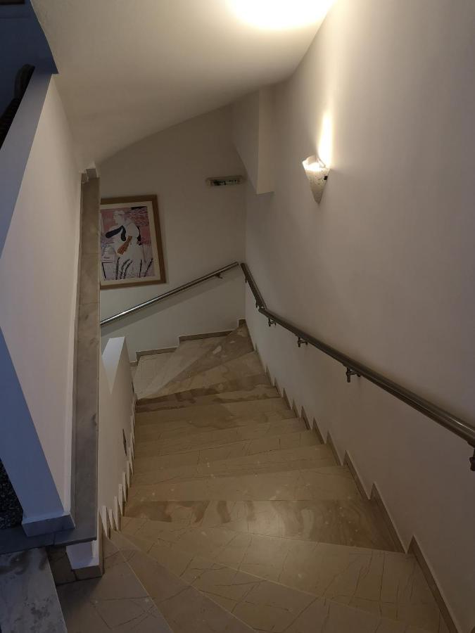 קמנה וורלה Hotel Ritsa מראה חיצוני תמונה