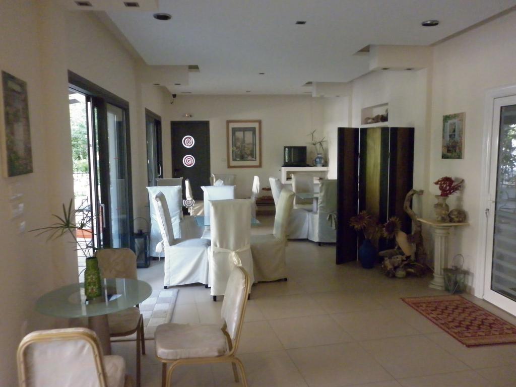 קמנה וורלה Hotel Ritsa מראה חיצוני תמונה