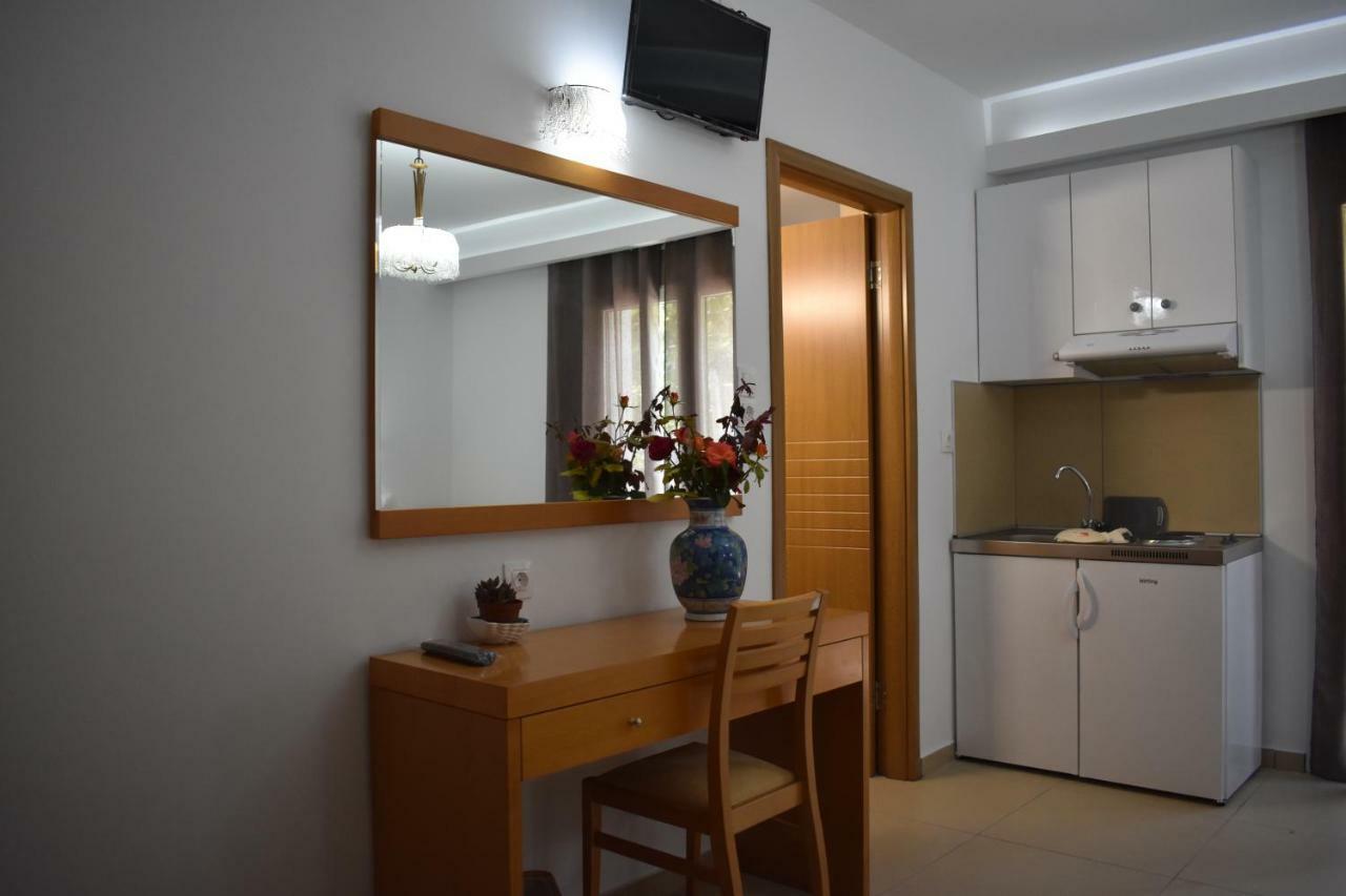קמנה וורלה Hotel Ritsa מראה חיצוני תמונה