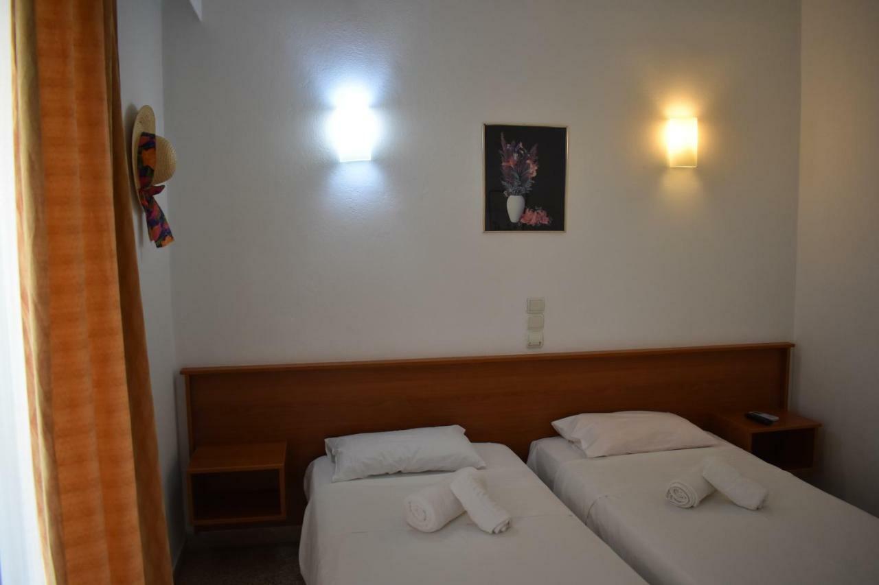 קמנה וורלה Hotel Ritsa מראה חיצוני תמונה